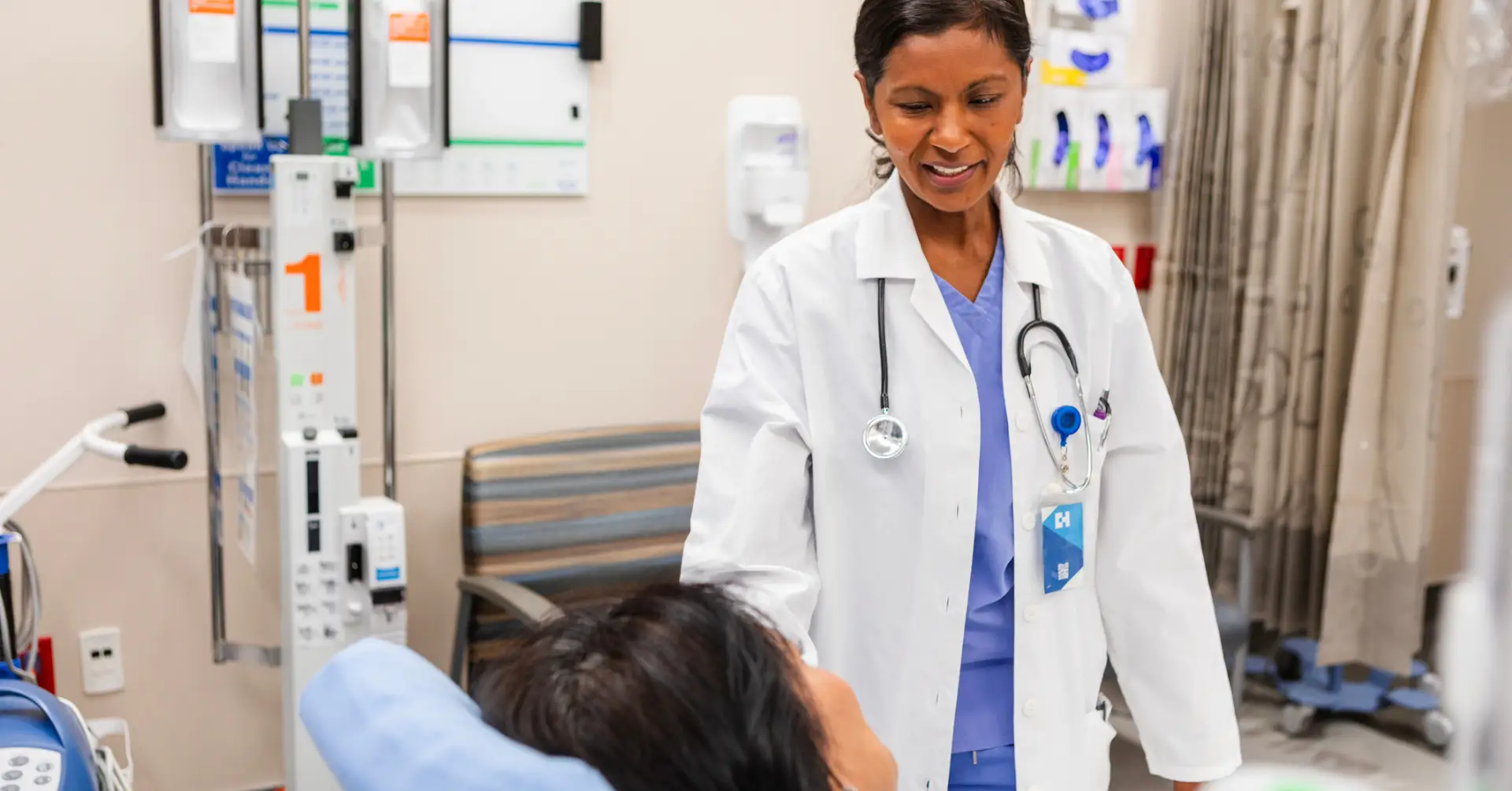 dr talking to patient